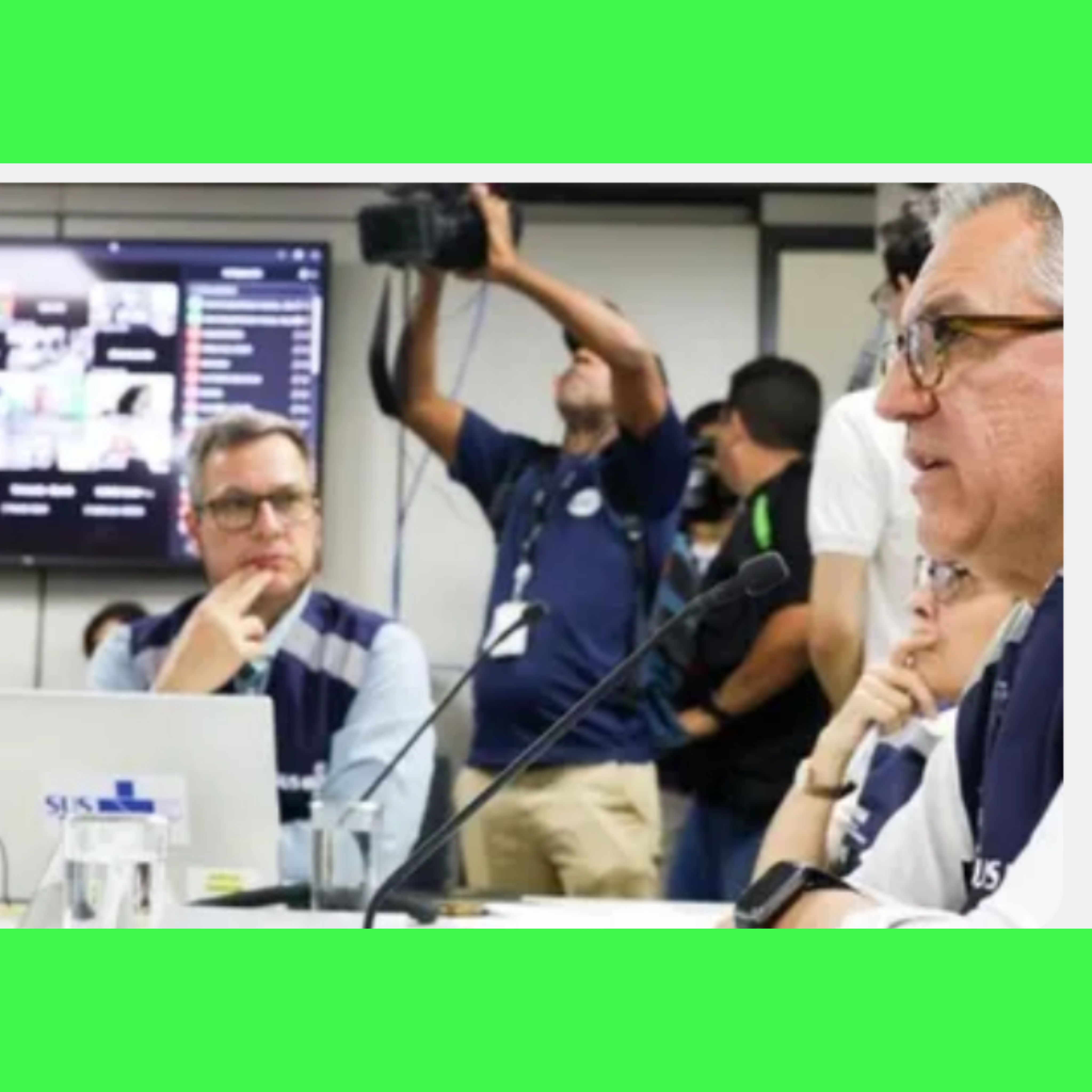 Antídoto contra intoxicação por metanol chega a Pernambuco Veja mais em: https://tribunaonline.com.br/pernambuco/cidades/antidoto-contra-intoxicacao-por-metanol-chega-a-pernambuco-277108?home=espirito_santo